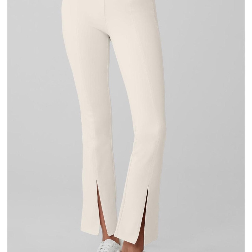 Alo white leggings opening front